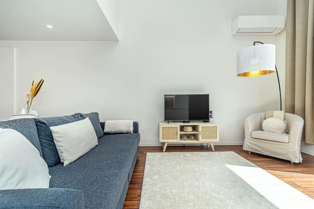 Bombarda Apartments IV By Innkeeper Porto Exterior photo